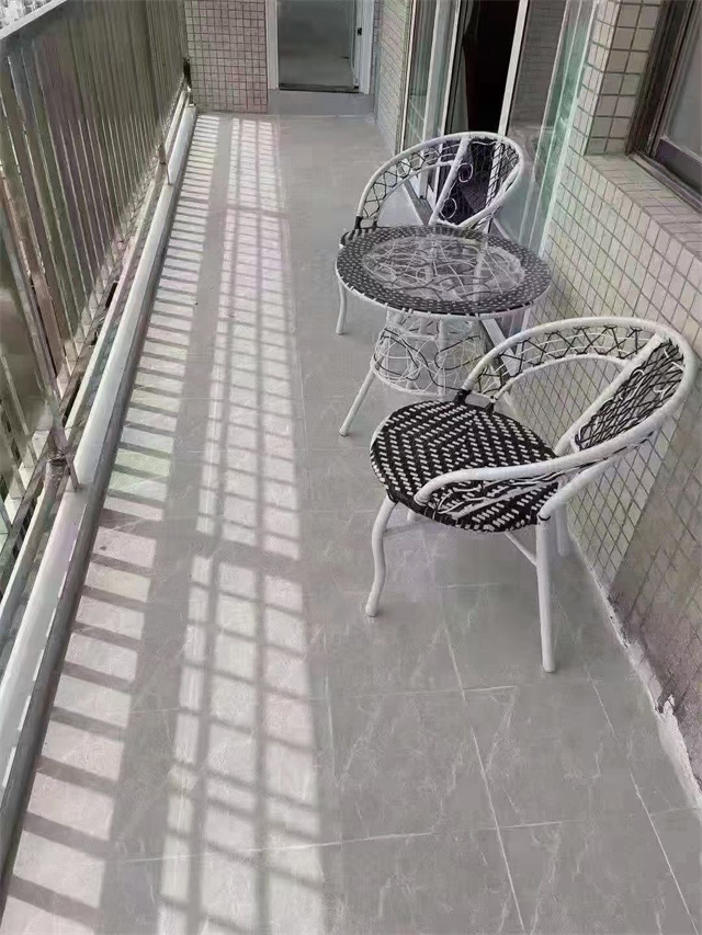 龙华清湖御园小产权房阳台