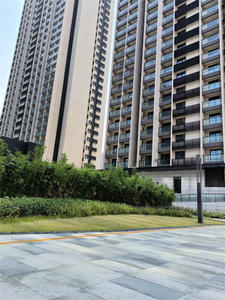 光明凤凰城精装红本公寓【智尚花园】23000元/平,通天然气带阳台,不限购不限贷